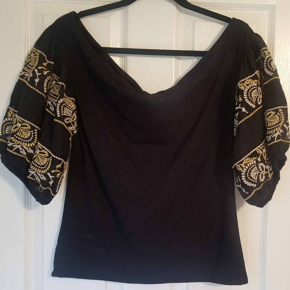 Free People puffy sleeve top L